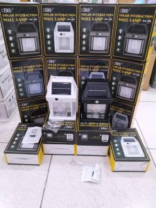 چراغ خورشیدی باغچه ای 150وات