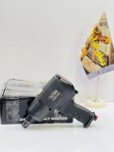 بکس بادی تیتان 3/4م 