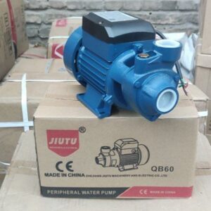 پمپ آب نیم اسب جیوتو مدل QB60 با ارتفاع ۳۵ متر